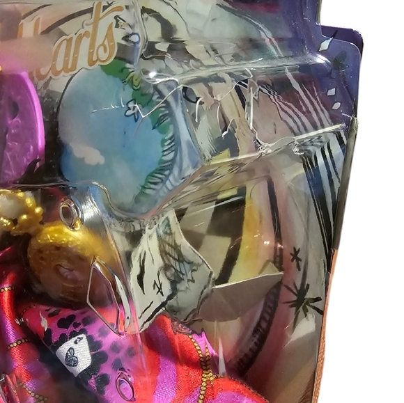 Lizzie Hearts Ever After High New in box - Picture 3 of 3